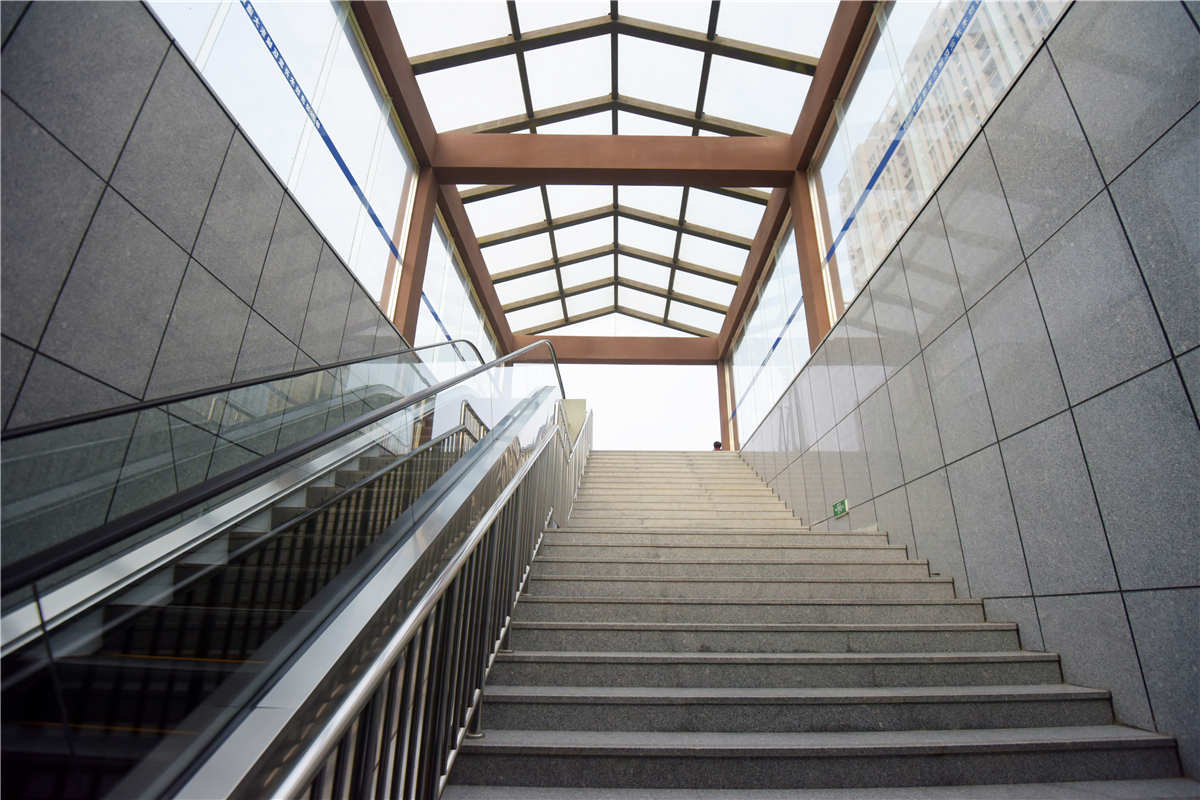 经济开发区城东大道地下通道